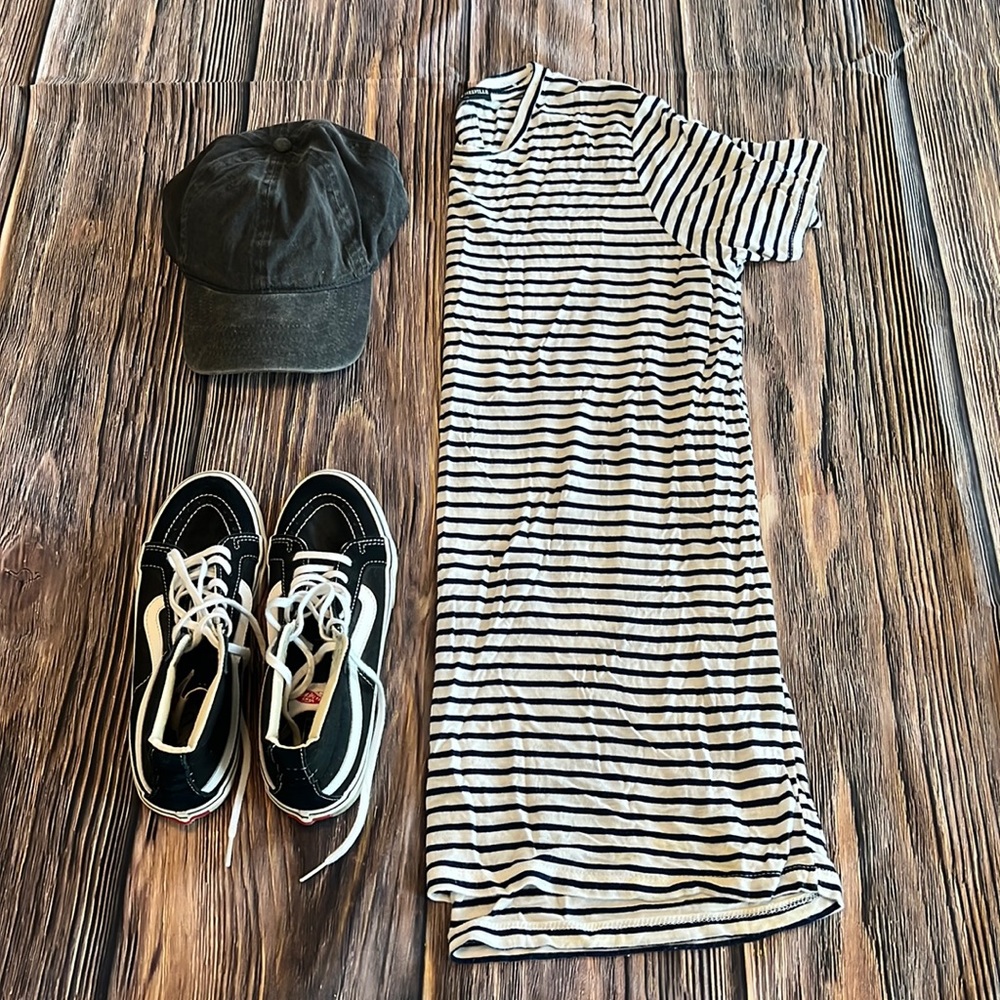 Brandy Melville T-Shirt Dress